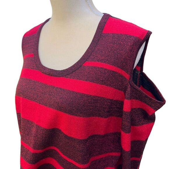 Questions Women's Red & Black Striped Cold Shoulder Sweater 2X metallic thread - Picture 9 of 13